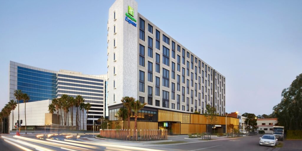 SYD Domestic Airport Hotel Shuttle